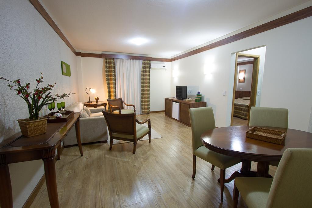 Hotel Le Canard ラジェス エクステリア 写真