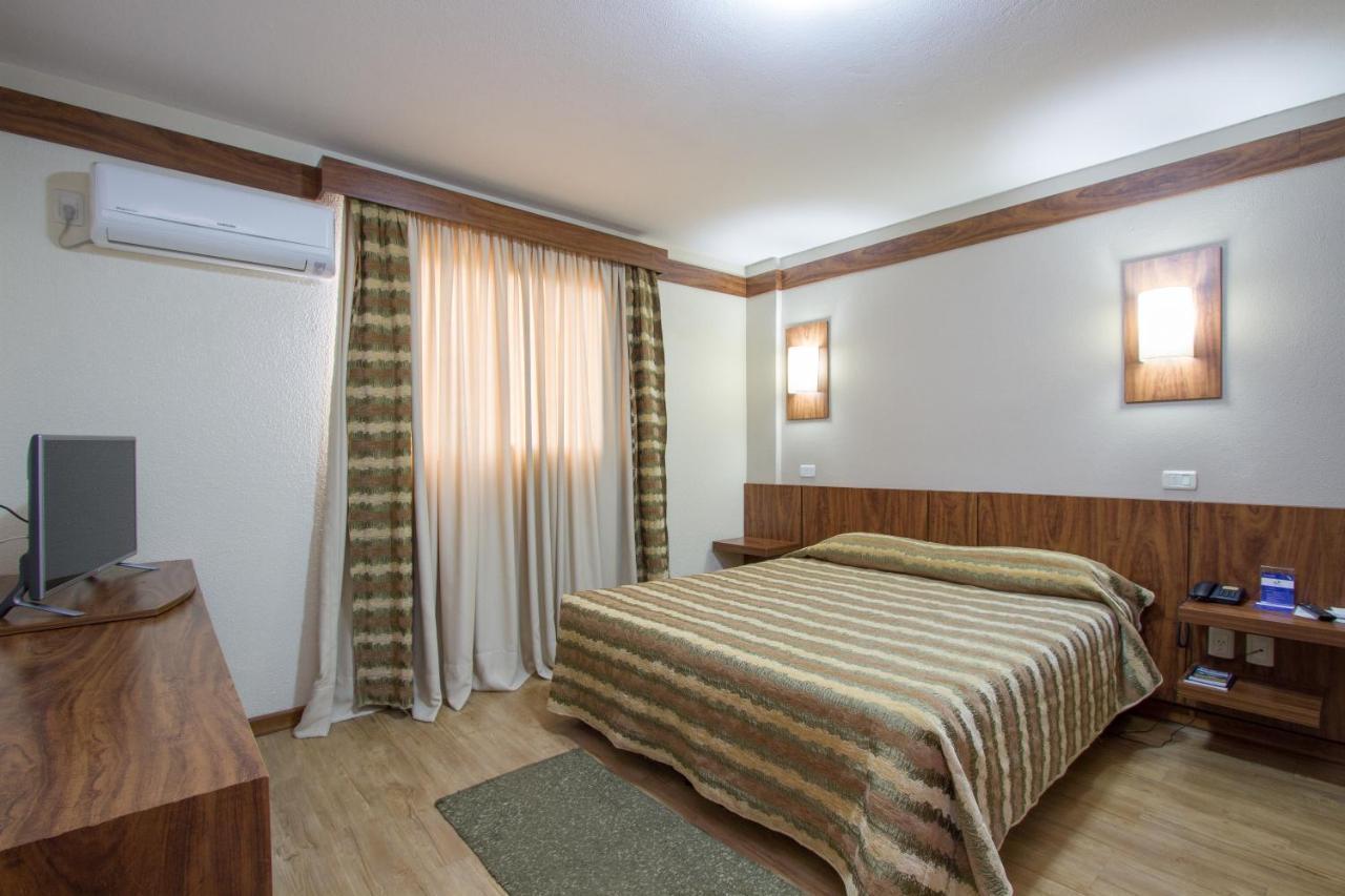 Hotel Le Canard ラジェス エクステリア 写真