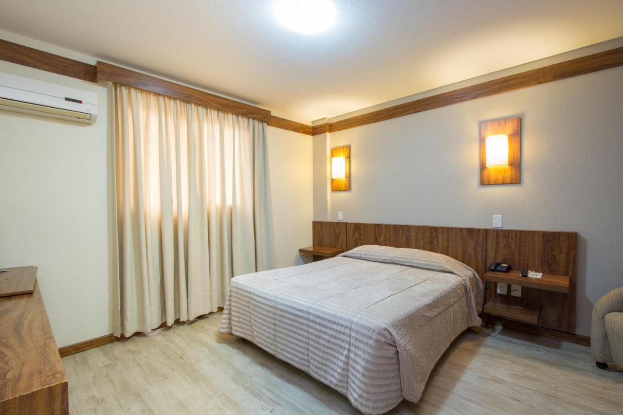 Hotel Le Canard ラジェス エクステリア 写真